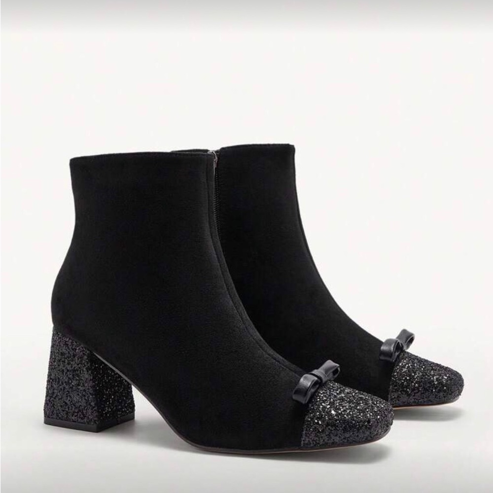 Brand new Elegant Black Ankle Boots - Size 7